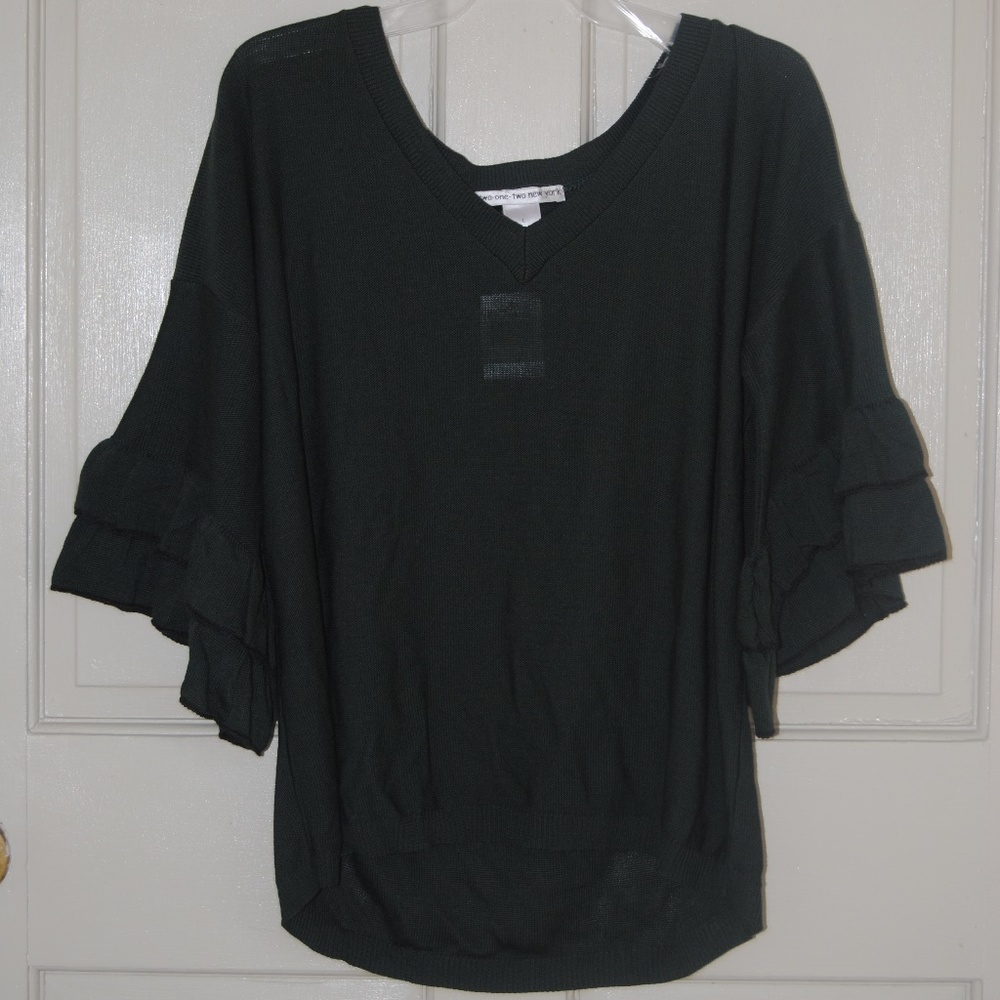 NWT Ruffle sleeve sweater